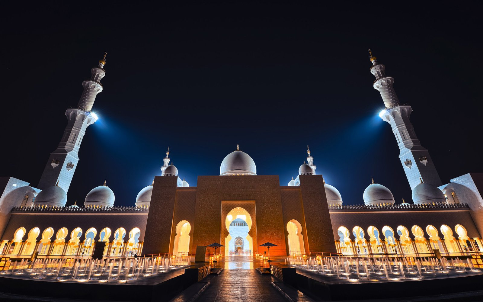 Sheikh Zayed Grand Mosque Lighting At Night Abu Dhabi United Arab